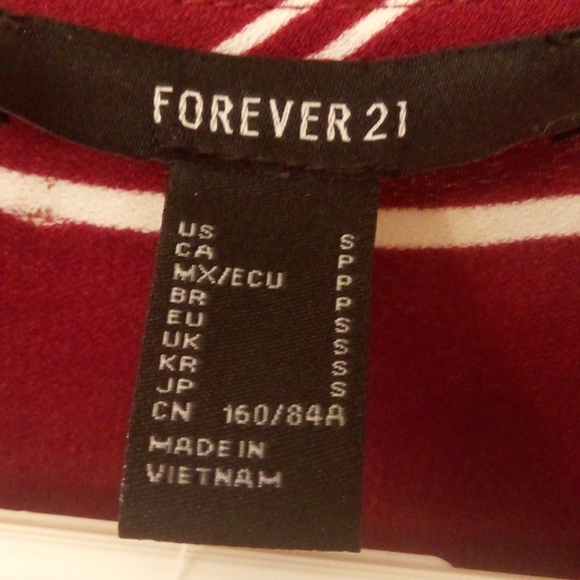 Forever 21 ladies blouse - Picture 3 of 4